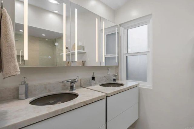 764 E Solana Circle, Solana Beach, CA 92075