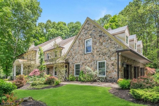 3 Rolling Ridge Dr, Rockaway Twp., NJ 07866
