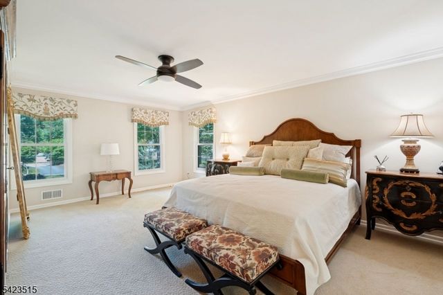 3 Rolling Ridge Dr, Rockaway Twp., NJ 07866