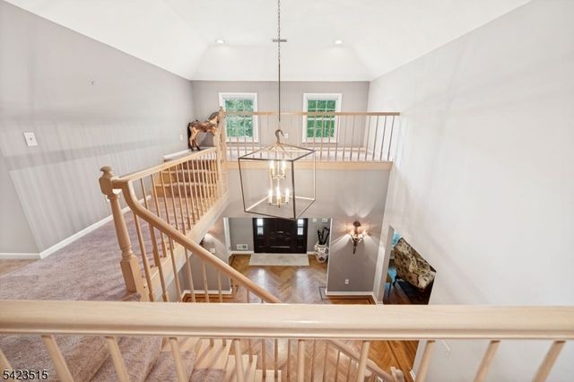 3 Rolling Ridge Dr, Rockaway Twp., NJ 07866