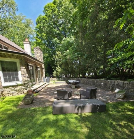 3 Rolling Ridge Dr, Rockaway Twp., NJ 07866
