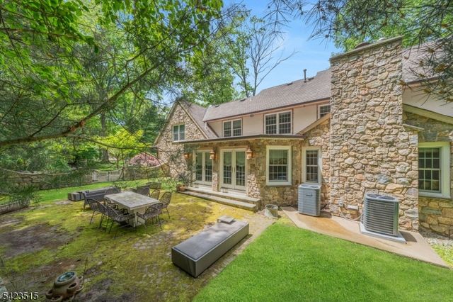 3 Rolling Ridge Dr, Rockaway Twp., NJ 07866