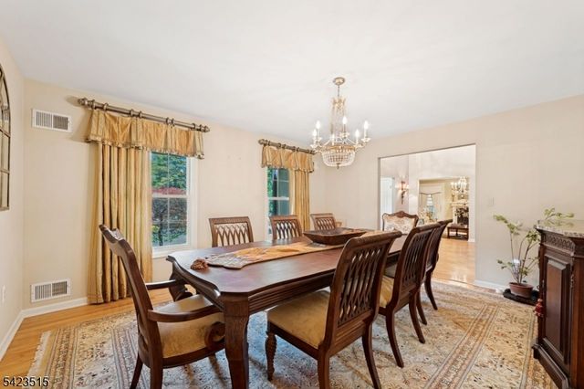 3 Rolling Ridge Dr, Rockaway Twp., NJ 07866