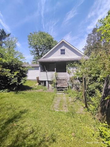 235 Kangaroo Hill Rd, Sewickley Twp, PA 15660