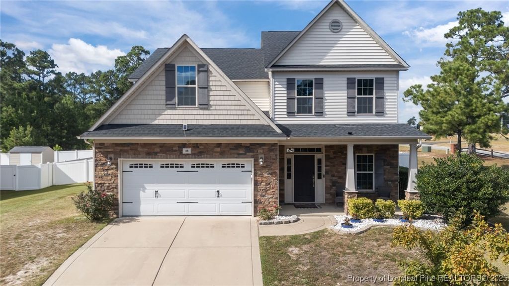 88 Coopers Creek Avenue, Spring Lake, NC 28390