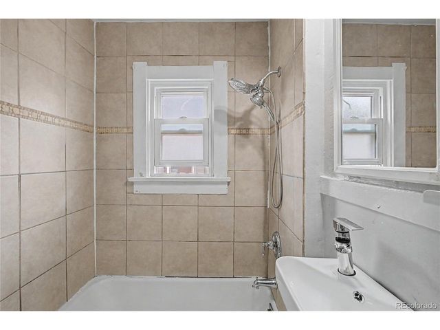 3318 N Steele St, Denver, CO 80205