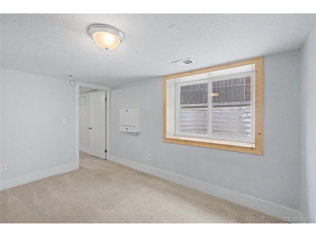 3318 N Steele St, Denver, CO 80205