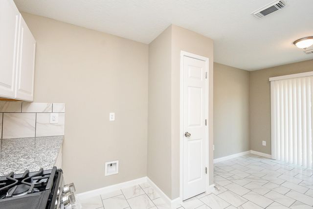 7818 Summer Place Drive, Humble, TX 77338