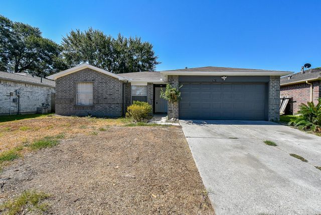 7818 Summer Place Drive, Humble, TX 77338
