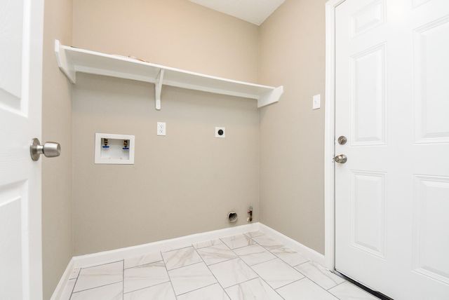 7818 Summer Place Drive, Humble, TX 77338
