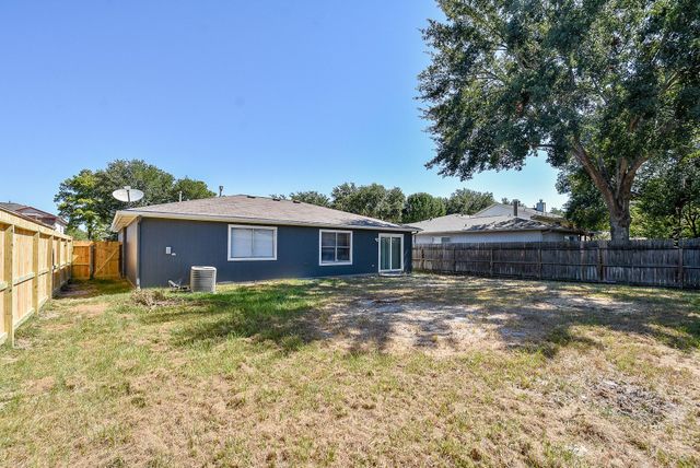 7818 Summer Place Drive, Humble, TX 77338