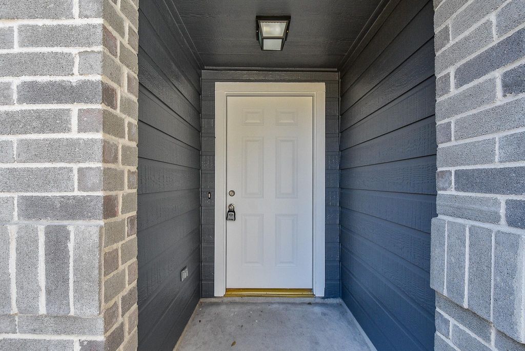 7818 Summer Place Drive, Humble, TX 77338