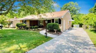 1518 Sherwood Drive, Burlington, NC 27215