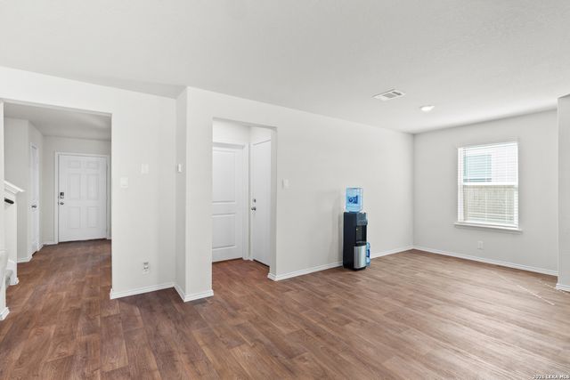 1617 HOATZIN RUN, San Antonio, TX 78253