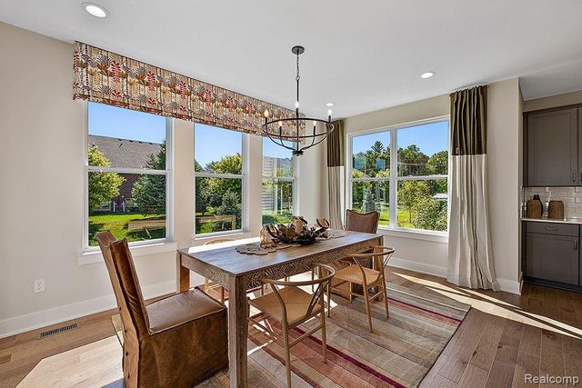 1914 Maggie Lane, Superior Charter Township, MI 48198