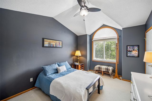 7798 Caldwell Circle, Johnston, IA 50131