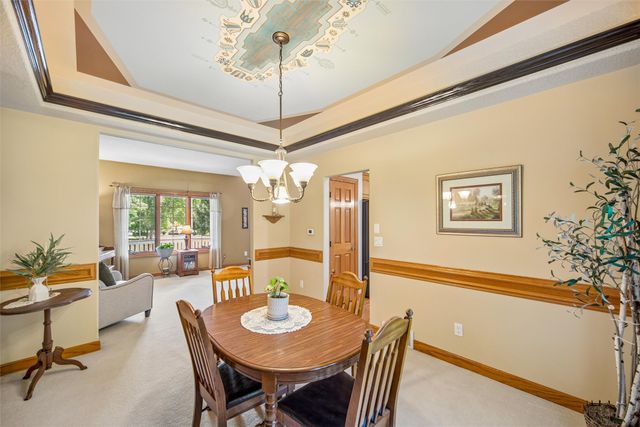 7798 Caldwell Circle, Johnston, IA 50131