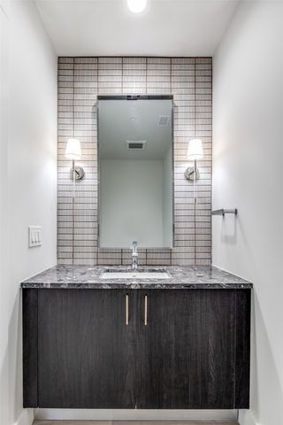 8119 Douglas Avenue 808, Dallas, TX 75225