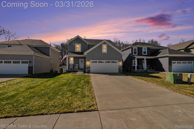 2109 Middle Ridge, Holly Township, MI 48442