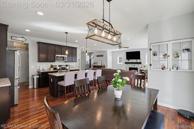 2109 Middle Ridge, Holly Township, MI 48442