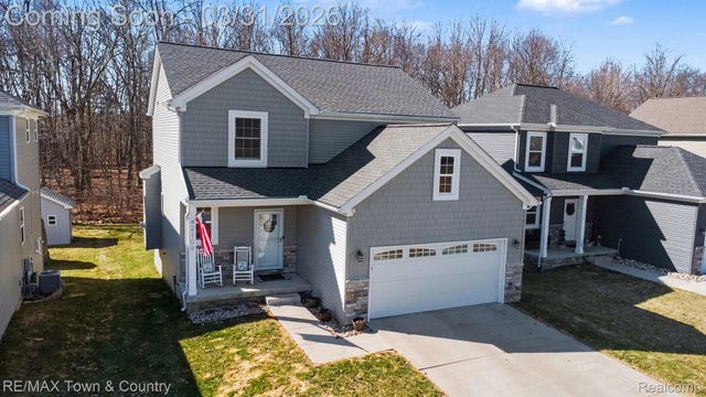 2109 Middle Ridge, Holly Township, MI 48442