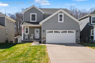 2109 Middle Ridge, Holly Township, MI 48442