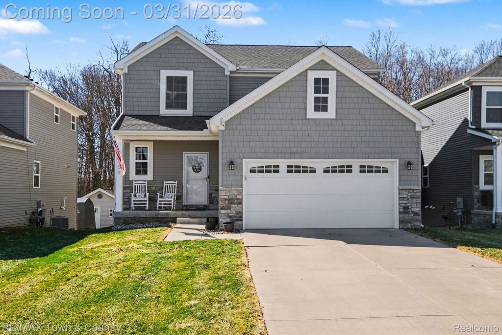 2109 Middle Ridge, Holly Township, MI 48442