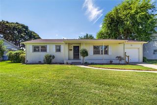 5387 Sir Barton DR, Virginia Beach, VA 23462