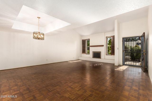 1518 E CANDLESTICK Drive, Tempe, AZ 85283