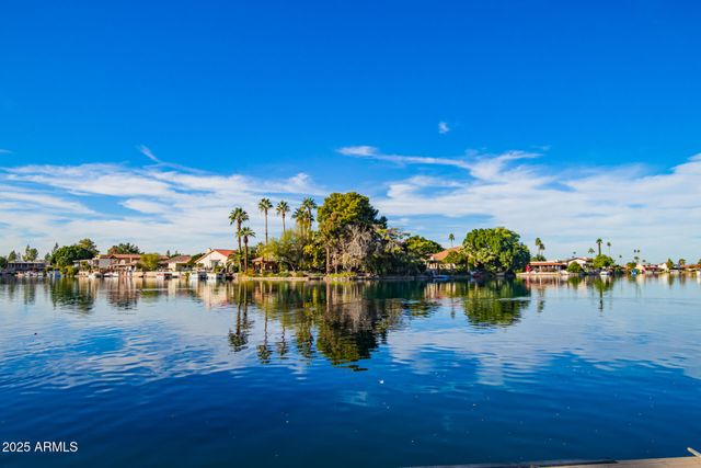 1518 E CANDLESTICK Drive, Tempe, AZ 85283