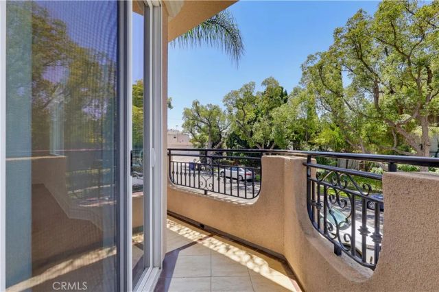 350 Bethany Road, Burbank, CA 91504