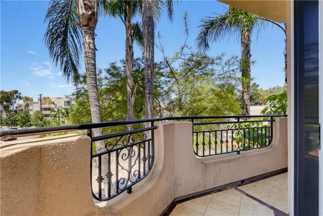 350 Bethany Road, Burbank, CA 91504