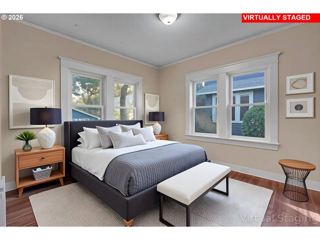 504 ABERNETHY Rd, Oregon City, OR 97045