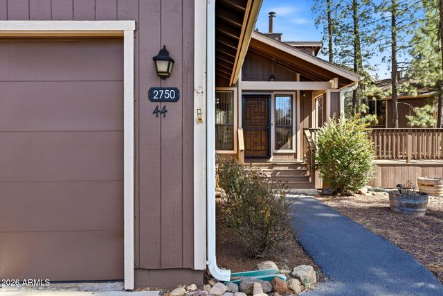 2750 JUNIPER Circle, Pinetop, AZ 85935