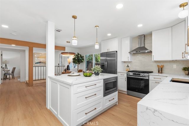 18456 Gina Lane, Huntington Beach, CA 92646