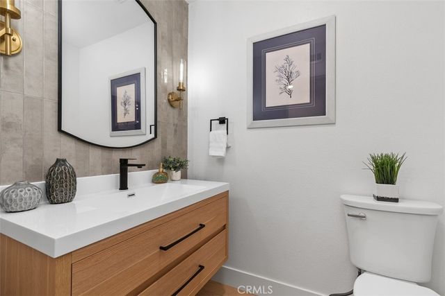 18456 Gina Lane, Huntington Beach, CA 92646