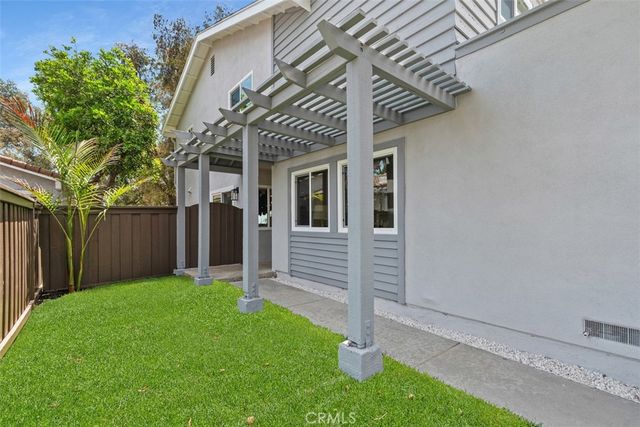 18456 Gina Lane, Huntington Beach, CA 92646