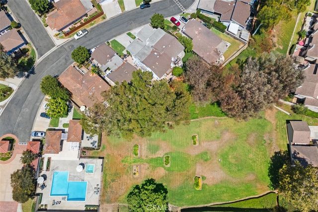 18456 Gina Lane, Huntington Beach, CA 92646