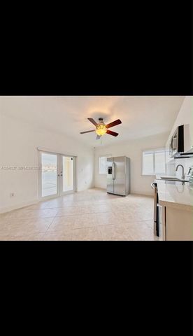 449 SE 31st Ave, Homestead, FL 33033