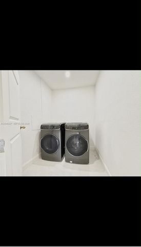449 SE 31st Ave, Homestead, FL 33033