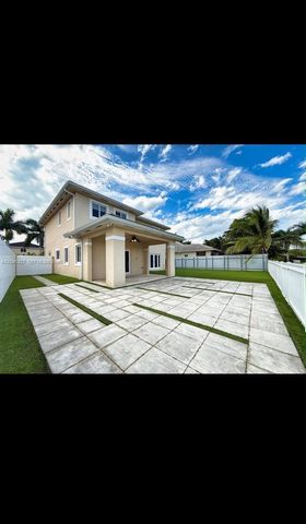449 SE 31st Ave, Homestead, FL 33033