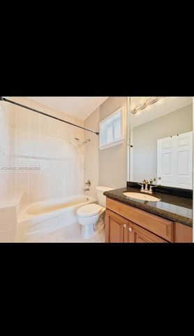 449 SE 31st Ave, Homestead, FL 33033
