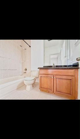 449 SE 31st Ave, Homestead, FL 33033
