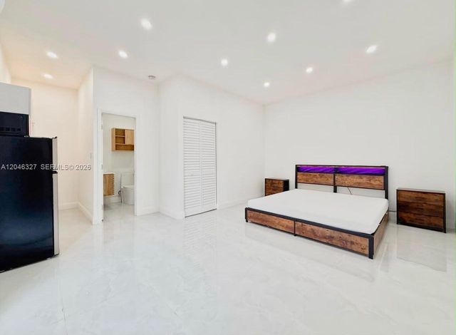 449 SE 31st Ave, Homestead, FL 33033