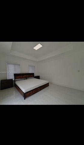 449 SE 31st Ave, Homestead, FL 33033