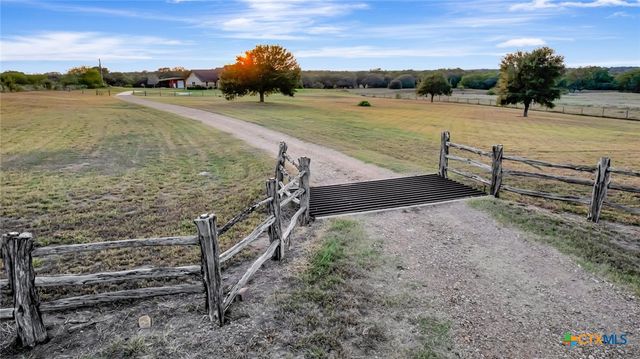 1682 County Road 310, Yoakum, TX 77995