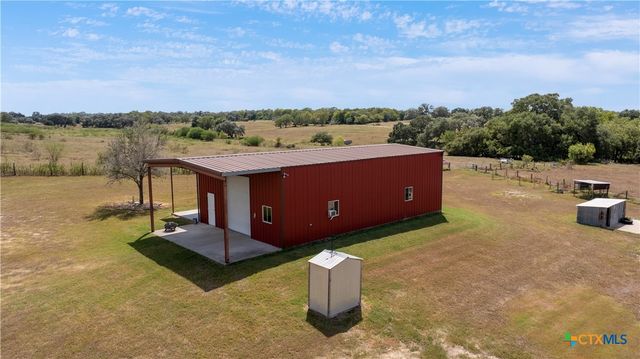 1682 County Road 310, Yoakum, TX 77995