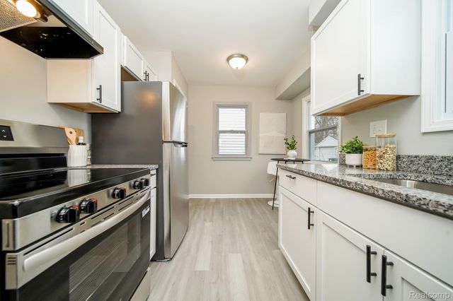 14685 Agnes Avenue, Eastpointe, MI 48021