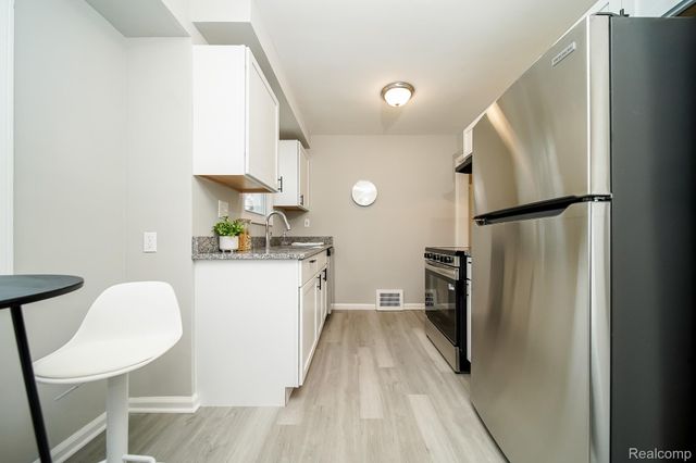 14685 Agnes Avenue, Eastpointe, MI 48021