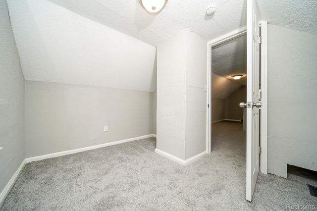 14685 Agnes Avenue, Eastpointe, MI 48021